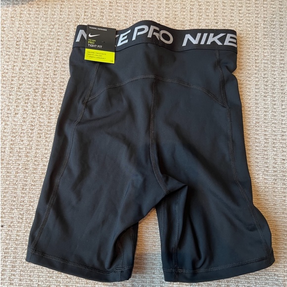 NWT Nike NP High Rise Short - Picture 3 of 4